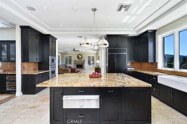 Fireplace, Interior, Kitchen, Living room, Pendant Lights, Recessed Lighting, Stainless Steel Appliances