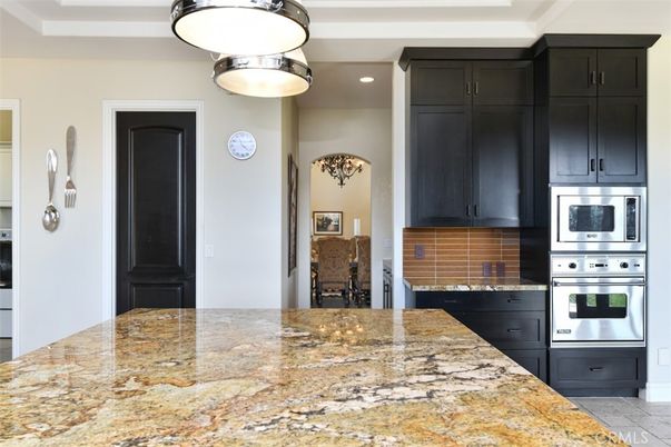 Chandelier, Interior, Kitchen, Recessed Lighting, Stainless Steel Appliances