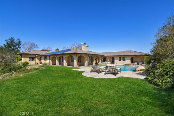 Backyard, Exterior, Pool