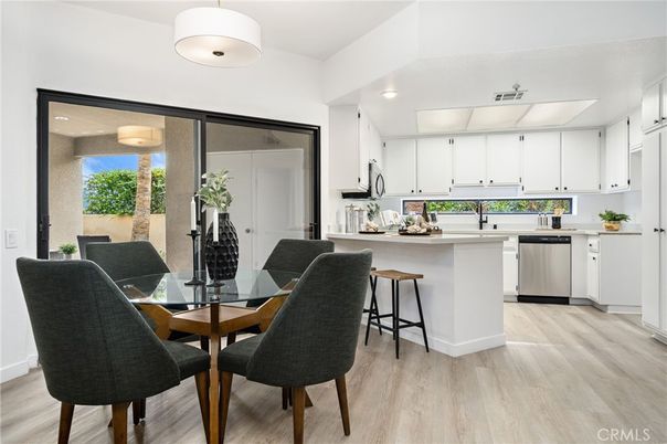 Dining room, Interior, Kitchen, Recessed Lighting, Wood Texture Flooring
