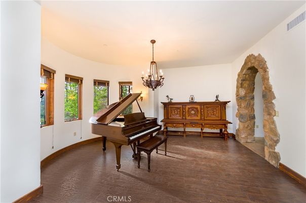 Chandelier, Interior, Piano, Wood Texture Flooring