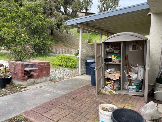 Exterior, Hot Tub