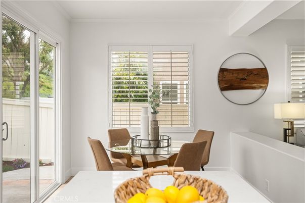 Dining room, Interior