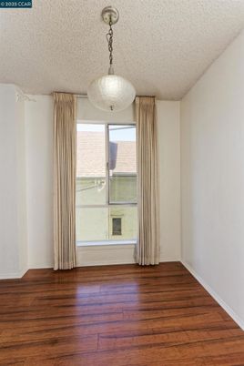 Empty room, Interior, Pendant Lights, Wood Texture Flooring
