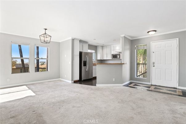 Empty room, Interior, Kitchen, Pendant Lights, Stainless Steel Appliances