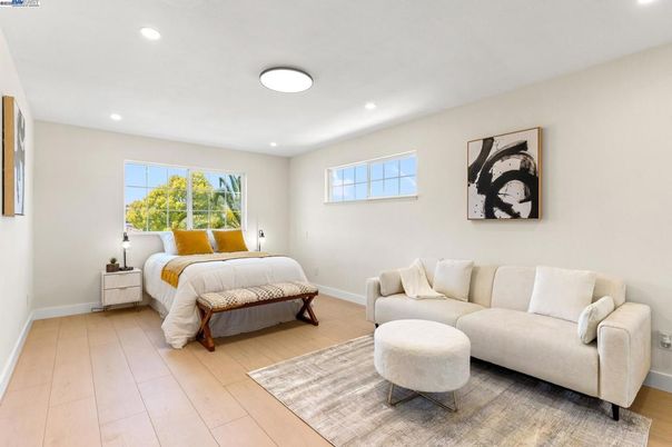 Bedroom, Interior, Recessed Lighting, Wood Texture Flooring