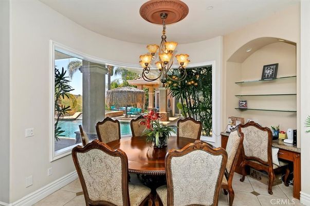 Chandelier, Dining room, Interior