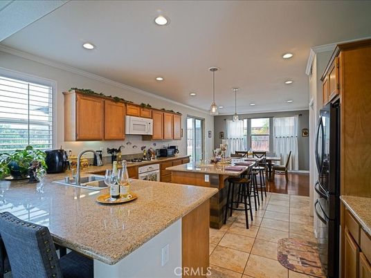 Dining room, Interior, Kitchen, Pendant Lights, Recessed Lighting