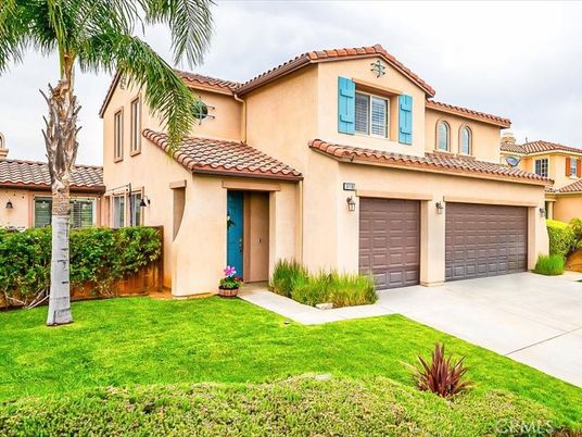 Attached, Backyard, Exterior, Facade, Mediterranean