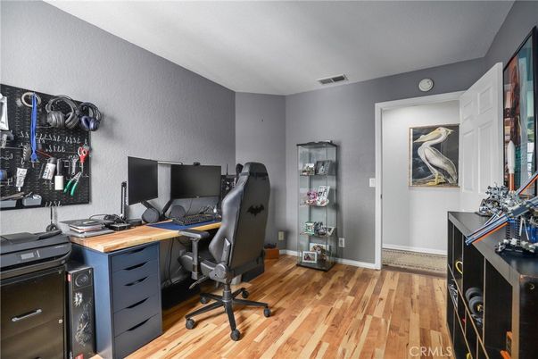 DE Listing image placeholder