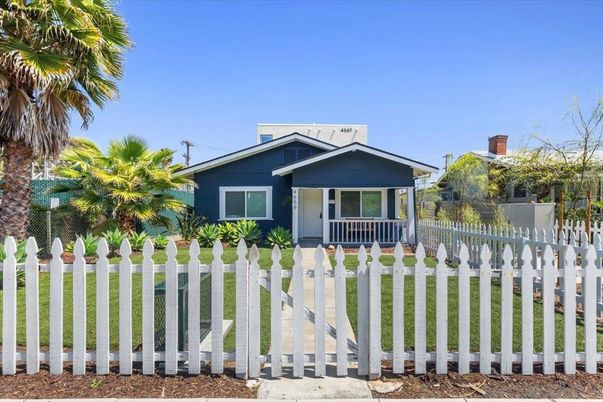 Backyard, Exterior, Facade, American Craftsman