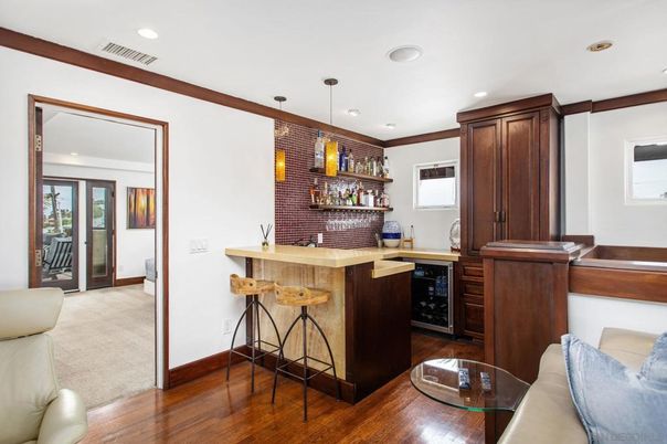 Interior, Pendant Lights, Recessed Lighting, Wood Texture Flooring