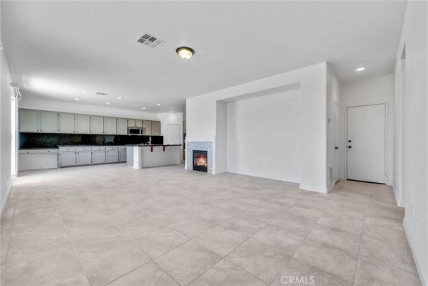Empty room, Fireplace, Interior, Kitchen, Recessed Lighting