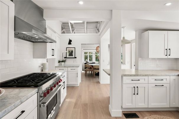 Dining room, Interior, Kitchen, Pendant Lights, Recessed Lighting, Wood Texture Flooring