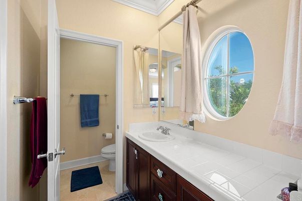 Bathroom, Interior, Tile Countertops