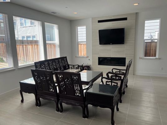 Dining room, Fireplace, Interior, Recessed Lighting