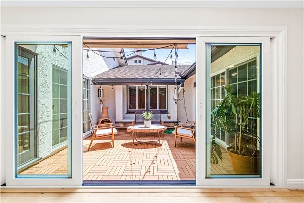 Interior, Sun Room, Wood Texture Flooring