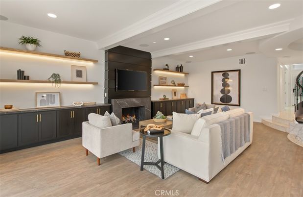 Fireplace, Interior, Living room, Recessed Lighting, Wood Texture Flooring