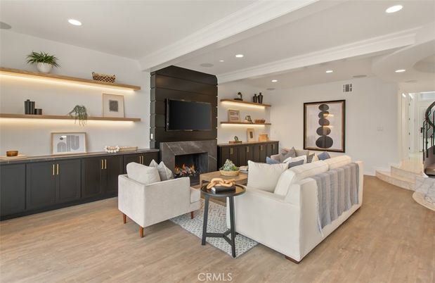 Fireplace, Interior, Living room, Recessed Lighting, Wood Texture Flooring