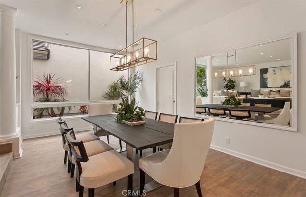 Chandelier, Dining room, Interior, Pendant Lights, Recessed Lighting, Wood Texture Flooring