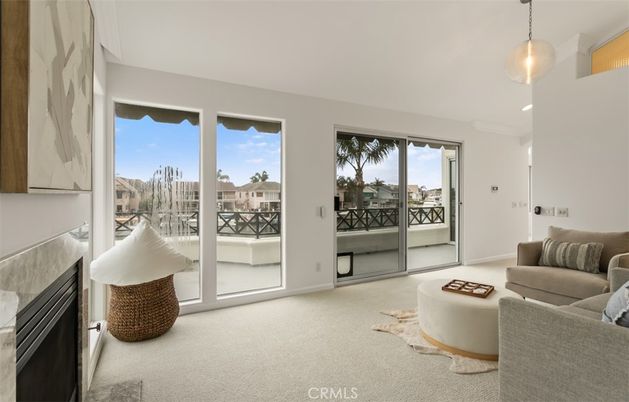Fireplace, Interior, Living room, Pendant Lights