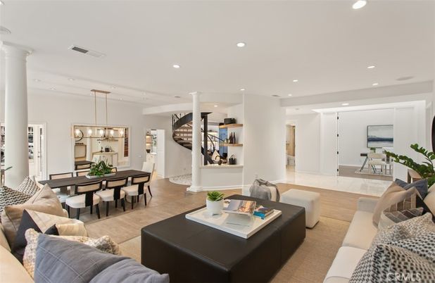 Chandelier, Dining room, Interior, Living room, Pendant Lights, Recessed Lighting, Wood Texture Flooring