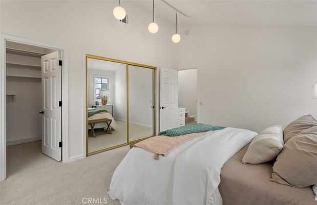 Bedroom, Interior, Pendant Lights
