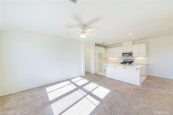 Empty room, Interior, Kitchen, Recessed Lighting