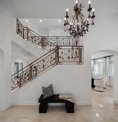Chandelier, Interior, Recessed Lighting