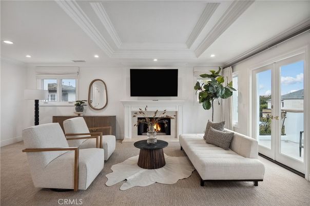 Fireplace, Interior, Living room, Recessed Lighting