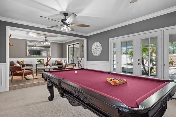 Billiard Table, Game Room, Interior