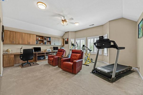 Fitness Equipment, Home Office, Interior