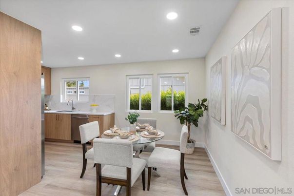 Dining room, Interior, Kitchen, Recessed Lighting, Wood Texture Flooring