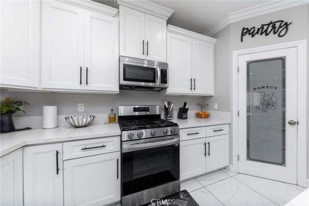 Interior, Kitchen, Marble, Stainless Steel Appliances