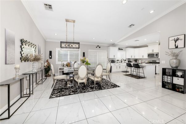 Dining room, Interior, Kitchen, Pendant Lights, Recessed Lighting