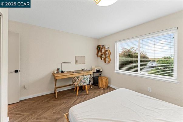 Bedroom, Home Office, Interior, Wood Texture Flooring