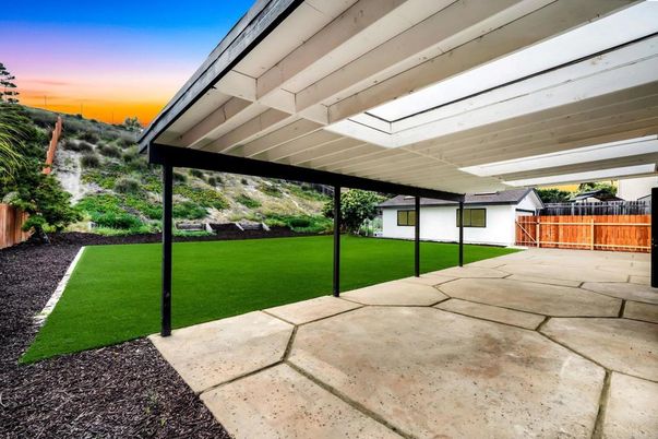 Backyard, Exterior