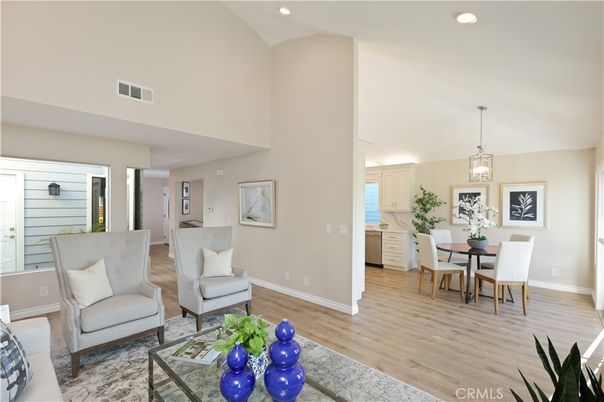 Dining room, Interior, Living room, Pendant Lights, Recessed Lighting, Wood Texture Flooring