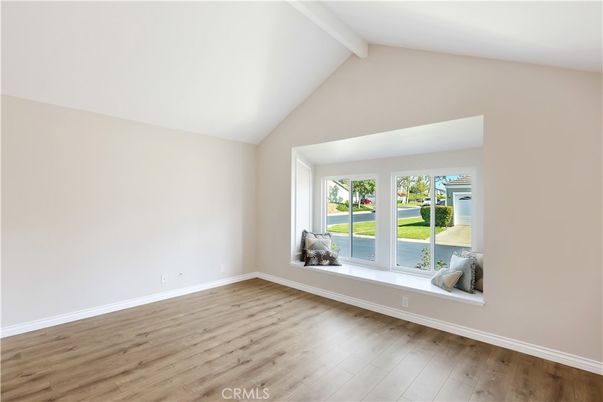 Empty room, Interior, Water, Wood Texture Flooring