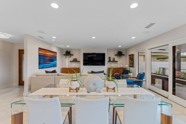 Dining room, Interior, Living room, Recessed Lighting