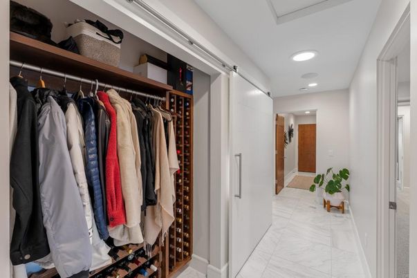 Interior, Marble, Recessed Lighting, Walk-in Closets