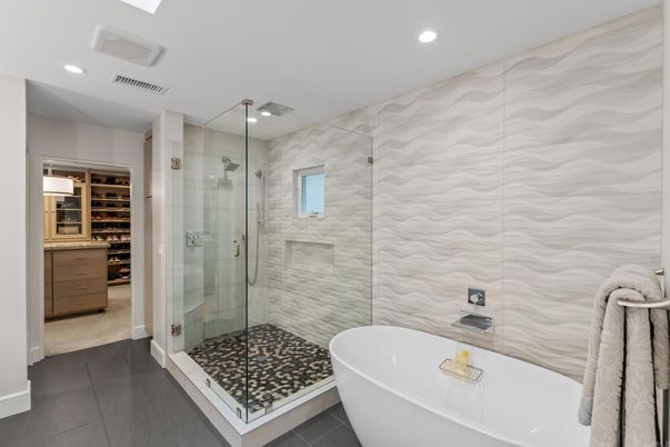 Bathroom, Free Standing Baths, Glass Shower, Interior, Recessed Lighting