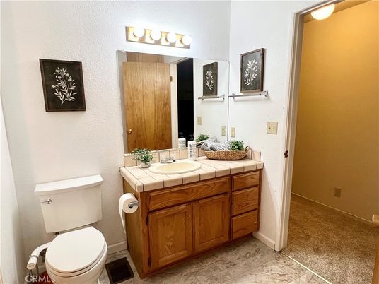 Bathroom, Interior, Tile Countertops