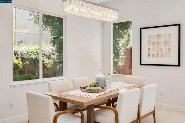 Chandelier, Dining room, Interior