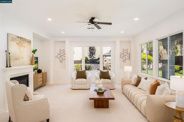 Fireplace, Interior, Living room, Recessed Lighting