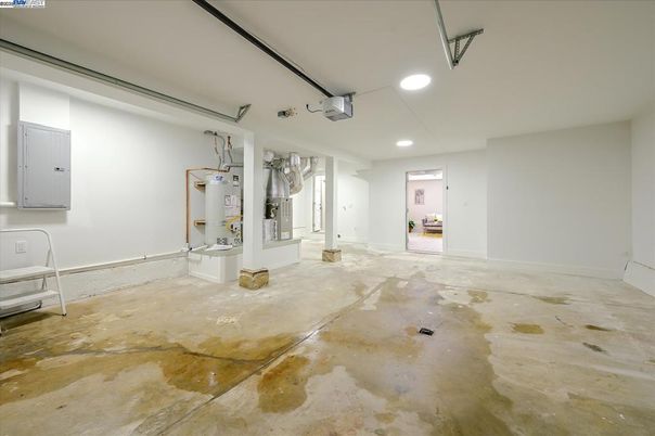 Interior, Recessed Lighting