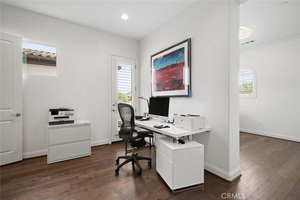 Home Office, Interior, Recessed Lighting, Wood Texture Flooring