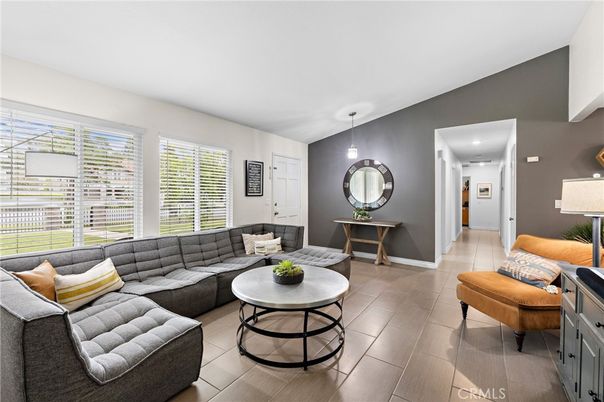 Interior, Living room, Pendant Lights