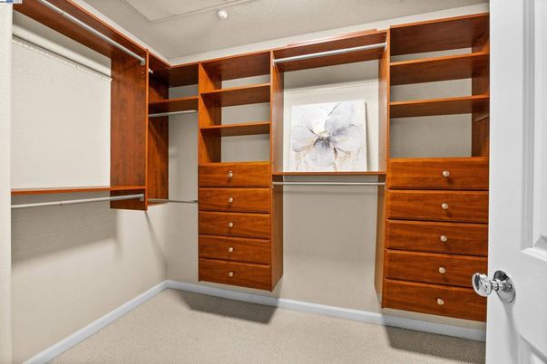 Interior, Walk-in Closets