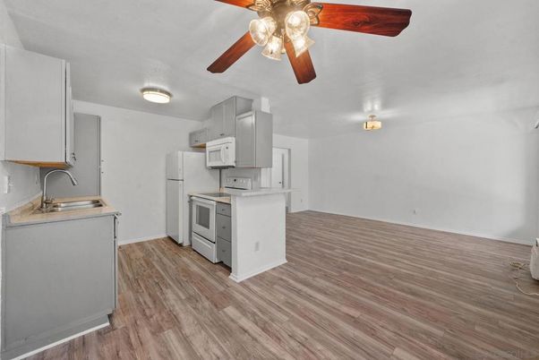 Interior, Kitchen, Wood Texture Flooring